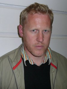 3321818699_a8feb7b90b_b1